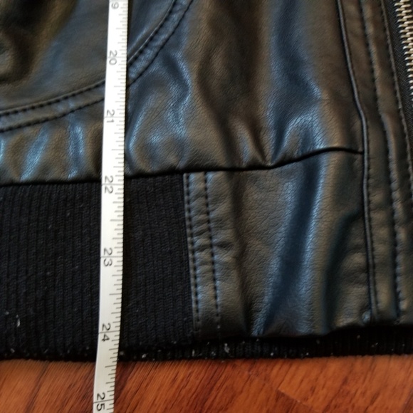 Womens Faux Leather Jacket - Picture 5 of 5
